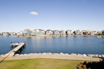 Properties on lake Summerside Edmonton